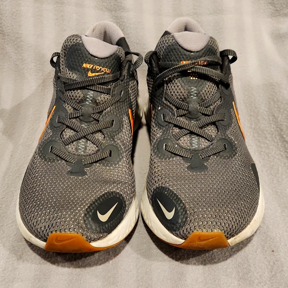 Men's Nike Renew Running Shoe size US 11